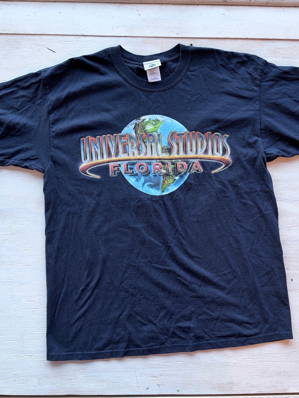 VTG Universal Navy Blue T‑Shirt with Multi‑Color Universal Studios Florida Logo